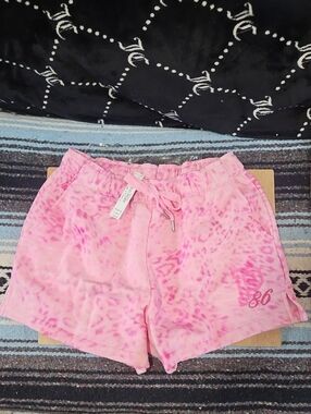 PINK By Victoria's Secret PINK LEAPORD FOLDOVER ROLL DOWN SWEAT SHORTS NEW SMALL